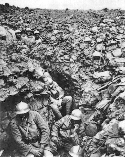 Fanti francesi a Verdun, 1916
