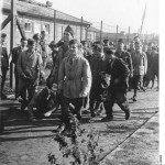 Prigionieri in una foto di propaganda proveniente dal Deutsches Bundesarchiv