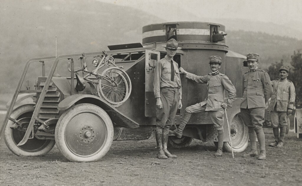 Ansaldo Lancia Z1 prima valida autoblindo italiana in servizio dal 1915 al 1943.