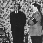 Hjalmar Schacht con Adolf Hitler nel 1936