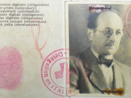 wp_eichmann_passport-copia
