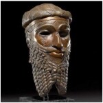 La cosiddetta “Maschera di Sargon”. Di incerta attribuzione, forse rappresenta il nipote Naram-Sin